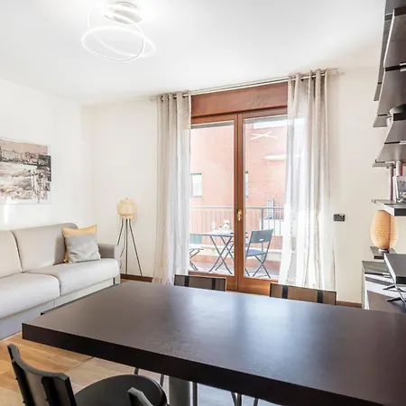 Easylife - - Bellinzona 76 - Di Como